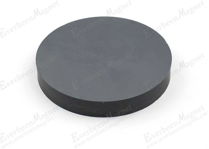 round ceramic magnet 2